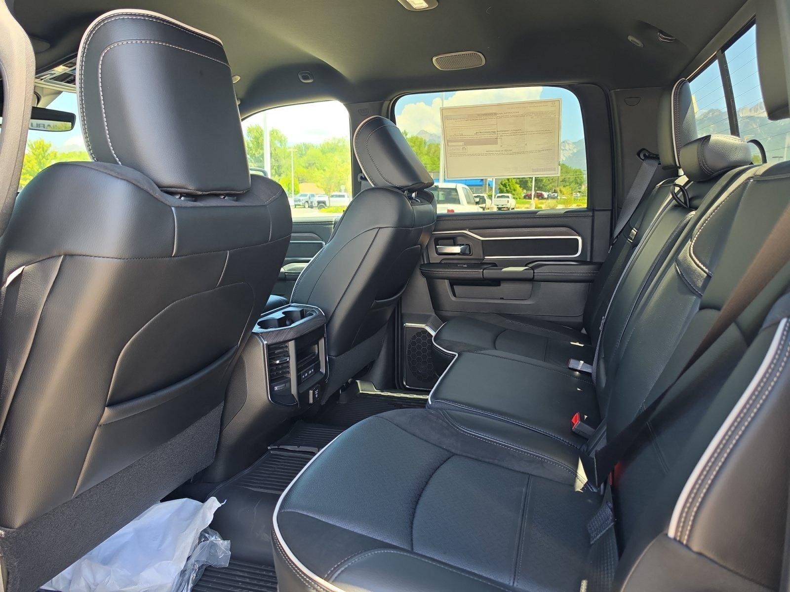 New 2026 RAM 2500 Laramie w/ Night Edition AWD/4WD image 23