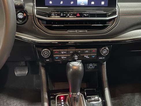 Certified 2023 Jeep Compass Trailhawk AWD/4WD image 30
