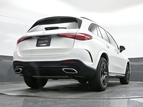 Used 2024 Mercedes-Benz GLC 300 4MATIC image 39
