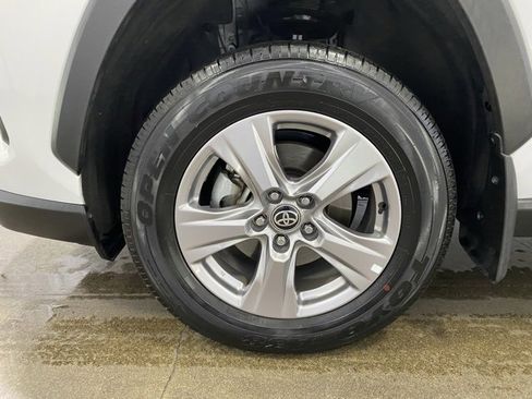 Certified 2024 Toyota RAV4 XLE w/ Convenience Package image 25