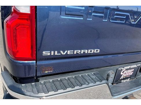 Used 2022 Chevrolet Silverado 3500 LTZ w/ LTZ Convenience Package AWD/4WD image 25
