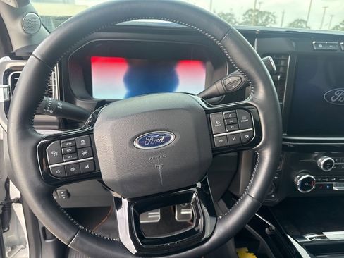 Used 2024 Ford F250 Lariat w/ Lariat Ultimate Package image 9