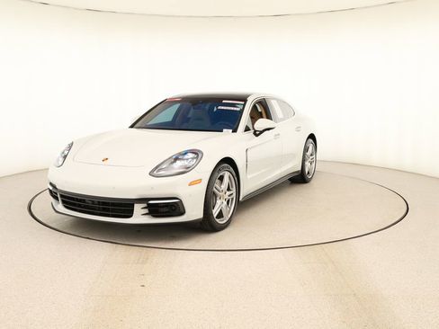 Used 2018 Porsche Panamera 4S AWD/4WD image 12