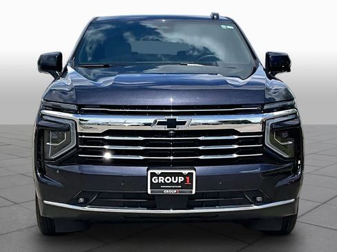 Used 2025 Chevrolet Tahoe LT w/ Comfort Package RWD image 4