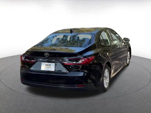 Used 2025 Toyota Camry LE image 15
