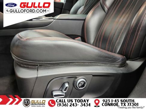 Used 2021 Maserati Levante image 23