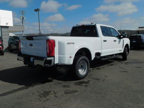 Used 2024 Ford F350 XLT AWD/4WD image 30