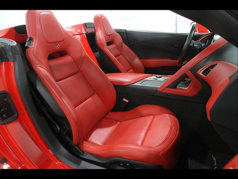 Used 2014 Chevrolet Corvette Stingray Convertible w/ 3LT Preferred Equipment Group RWD image 23