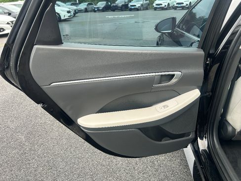 Used 2023 Hyundai Sonata SEL FWD image 10