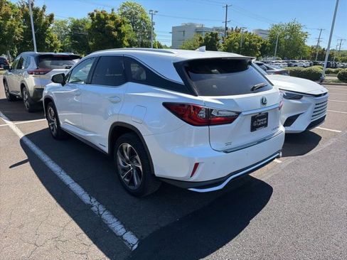 Used 2018 Lexus RX 450hL Luxury w/ Cold Area Package (CT) AWD/4WD image 4