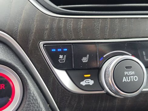 Used 2022 Honda Accord Touring image 27