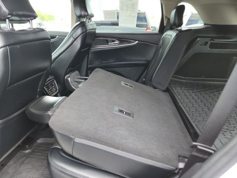 Used 2022 Lincoln Nautilus Reserve AWD/4WD image 35