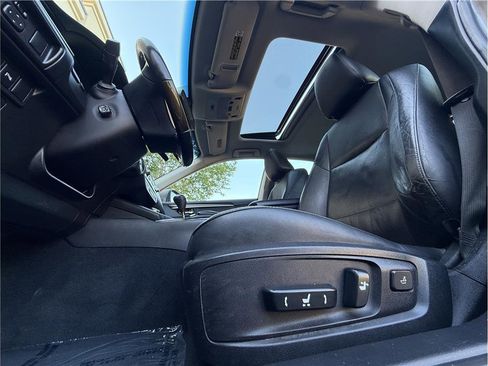 Used 2014 Lexus ES 350 w/ Luxury Package FWD image 17