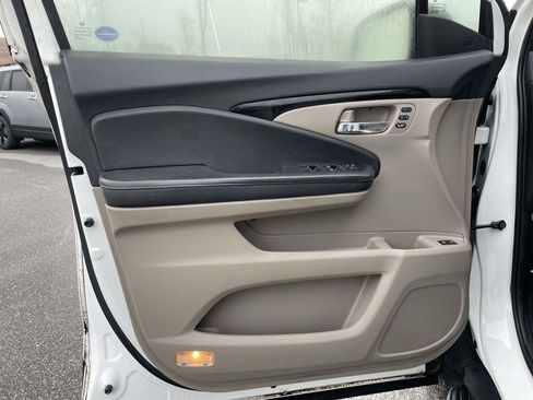 Used 2019 Honda Pilot Elite image 7