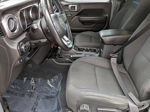 Used 2022 Jeep Wrangler Unlimited Rubicon 4xe w/ Steel Bumper Group image 11