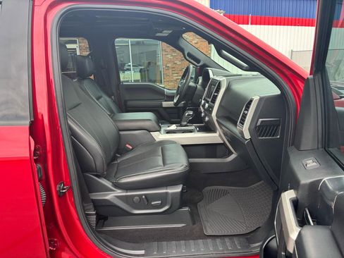Used 2020 Ford F150 Lariat w/ Equipment Group 502A Luxury AWD/4WD image 15