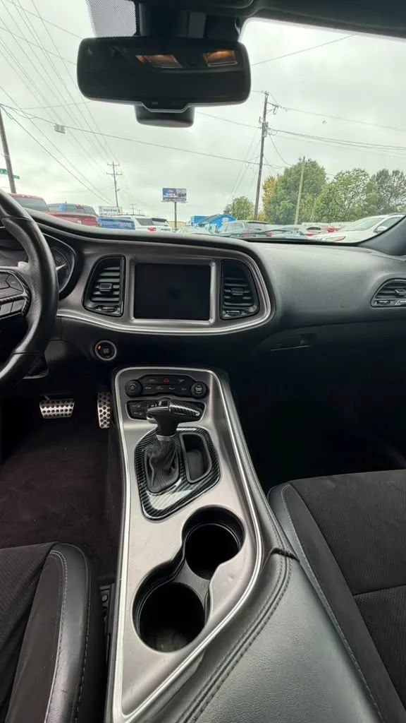 Used 2019 Dodge Challenger R/T w/ Plus Package RWD image 10