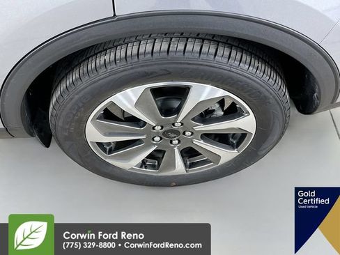 Certified 2024 Ford Escape Platinum w/ Premium Technology Package AWD/4WD image 35