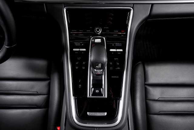 Used 2023 Porsche Panamera 4S w/ Premium Package AWD/4WD image 46