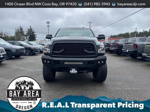 Used 2016 RAM 2500 Tradesman w/ Chrome Appearance Group image 2