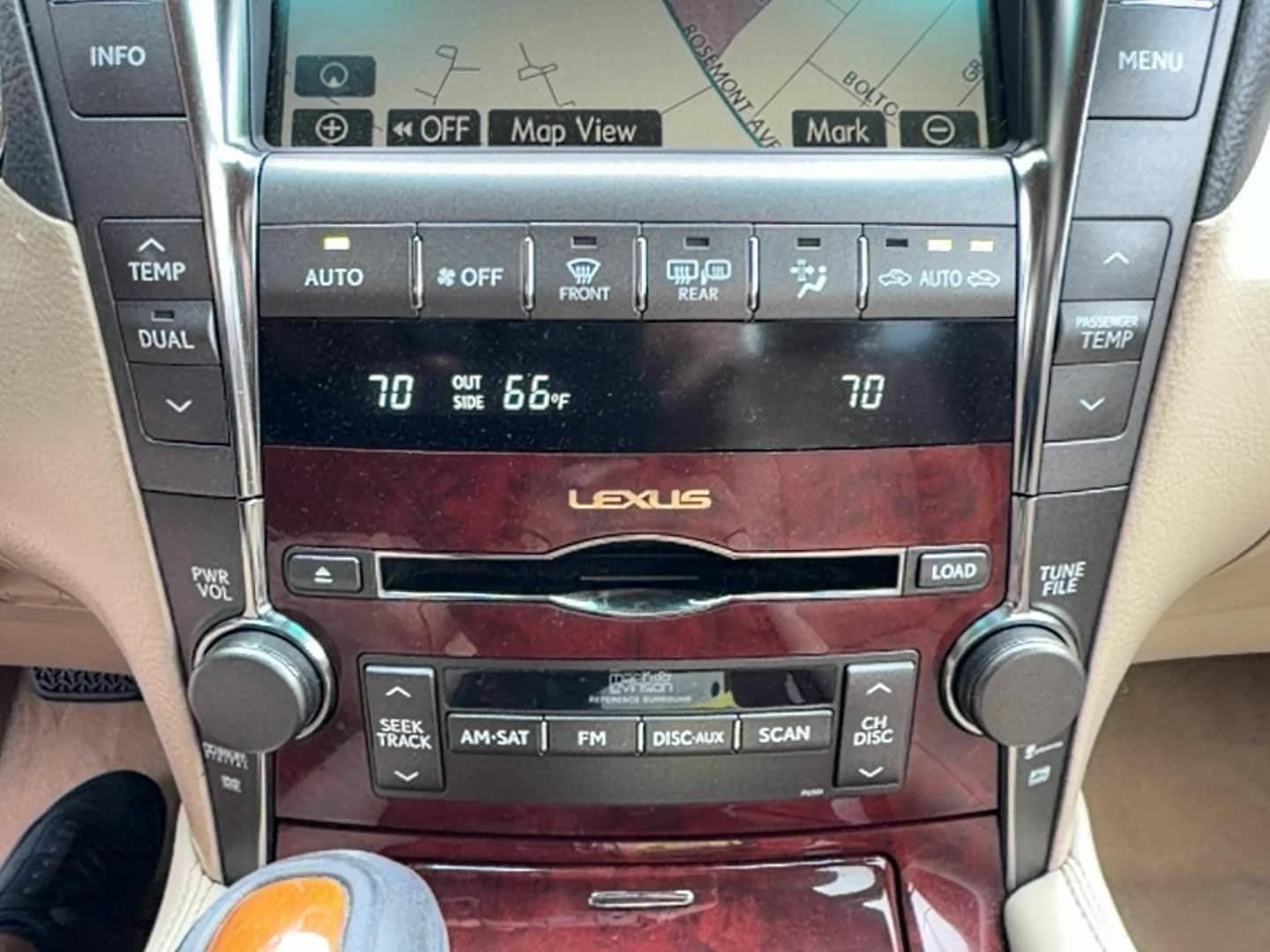 Used 2007 Lexus LS 460 RWD image 9