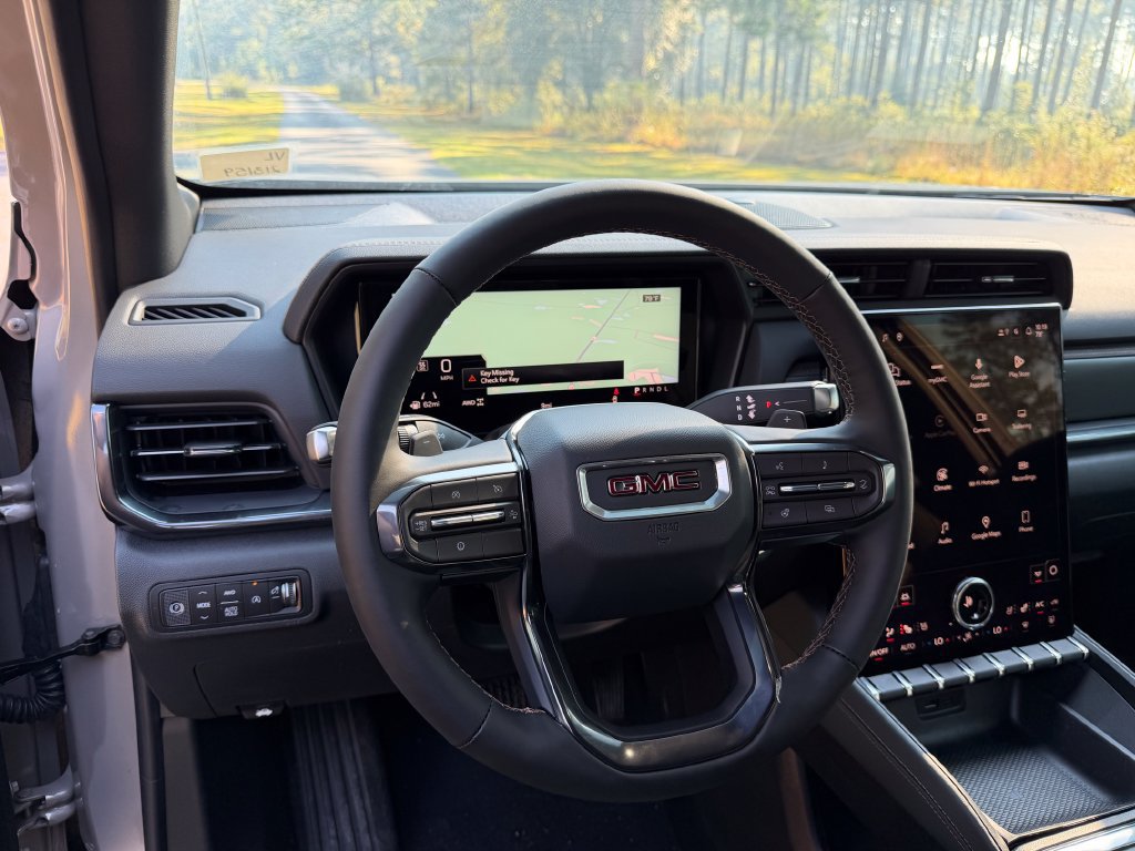 New 2027 GMC Terrain AT4 w/ Convenience Package III AWD/4WD image 16
