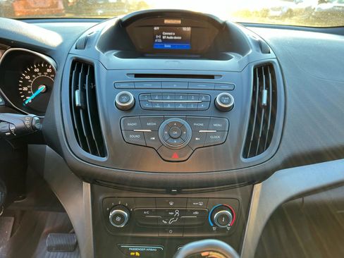 Used 2017 Ford Escape S image 13