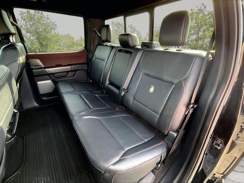 Certified 2022 Ford F150 Lariat image 27