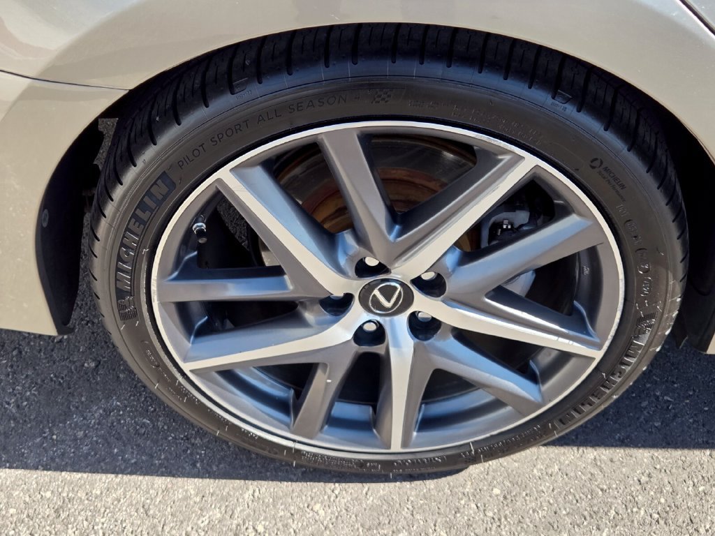 Used 2016 Lexus GS 350 F Sport w/ F Sport Package RWD image 10