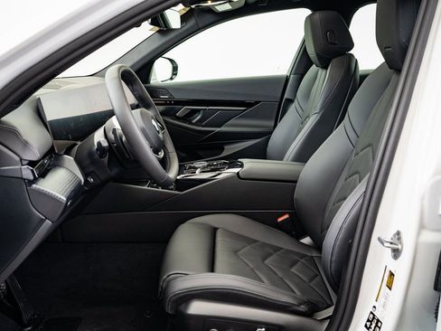 Certified 2025 BMW 530i xDrive image 20