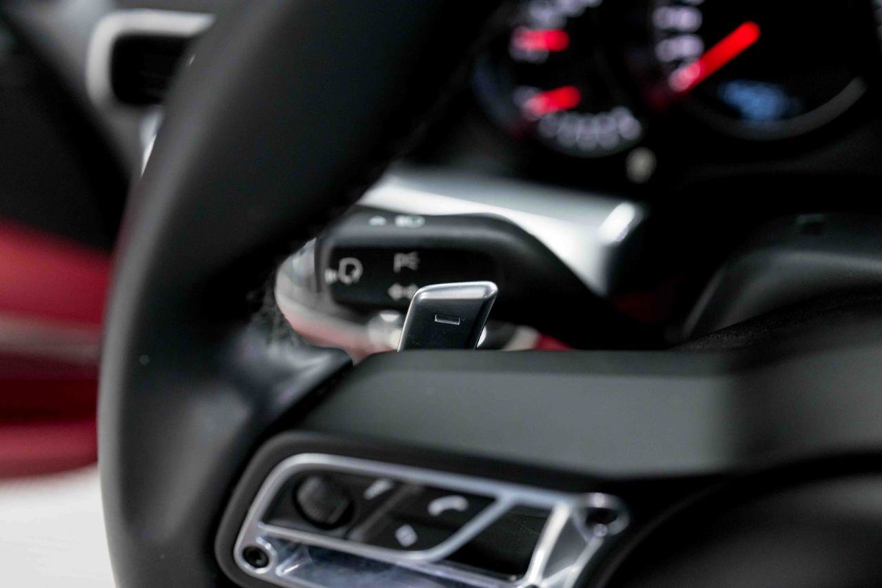 Used 2017 Porsche 911 4 Coupe AWD/4WD image 69
