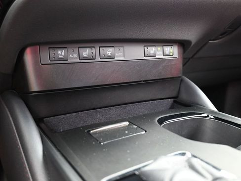 Used 2024 Lexus ES 350 F Sport w/ Accessory Package (Z2) FWD image 21