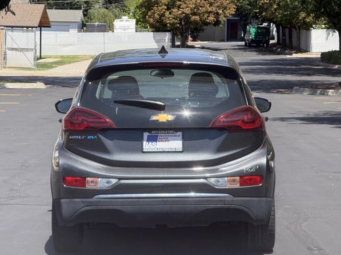 Used 2019 Chevrolet Bolt LT FWD image 5