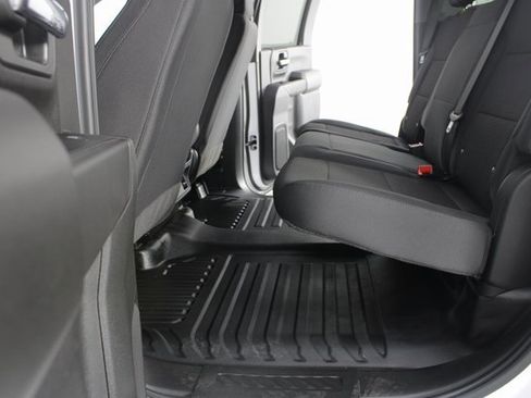 New 2026 Chevrolet Silverado 2500 W/T w/ Z71 Off-Road Package image 16