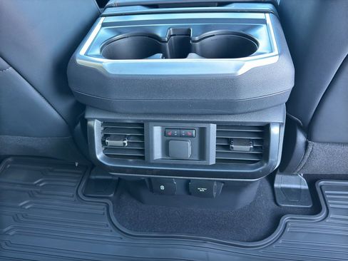 New 2025 Ford F150 Raptor image 38