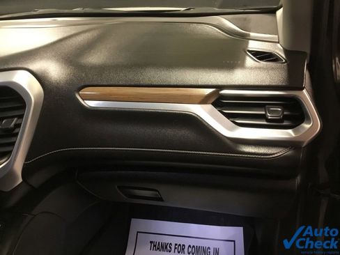 Used 2018 GMC Acadia SLE w/ LPO, Floor Liner Package image 37