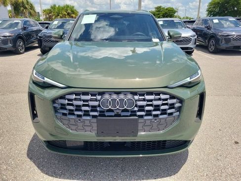 Certified 2025 Audi Q5 Premium w/ Premium Plus AWD/4WD image 3