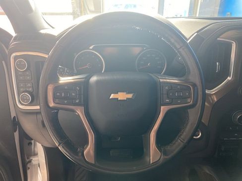 Used 2022 Chevrolet Silverado 1500 High Country w/ Technology Package image 7