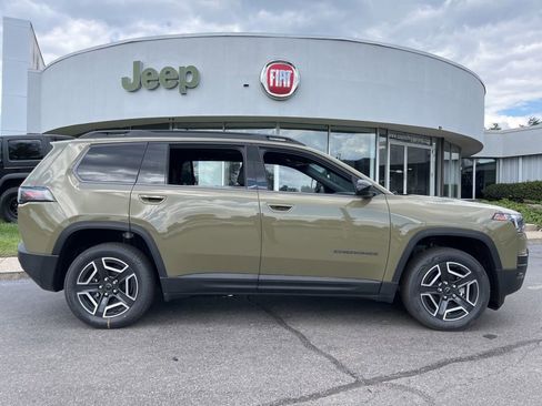 New 2026 Jeep Cherokee Laredo AWD/4WD image 41