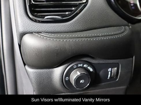 Used 2022 Dodge Durango GT AWD/4WD image 23