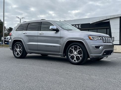 Used 2019 Jeep Grand Cherokee Overland image 9