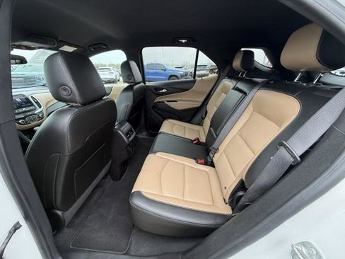 Used 2024 Chevrolet Equinox Premier image 29