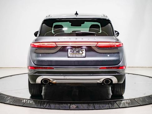 Used 2023 Lincoln Corsair Reserve image 3