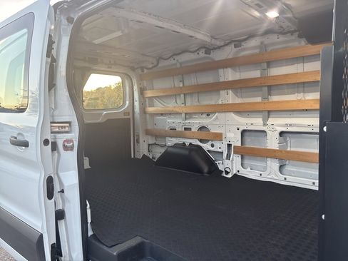 Used 2024 Ford Transit 250 Low Roof w/ Exterior Upgrade Package image 16