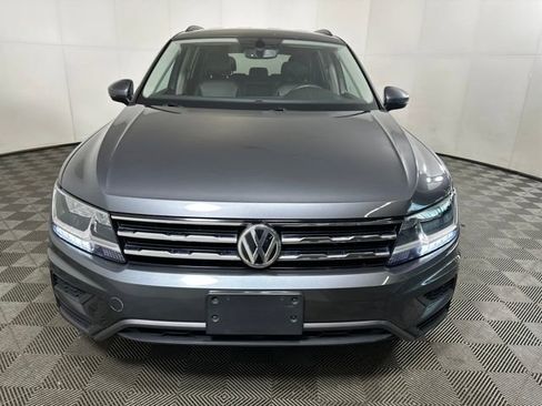 Used 2021 Volkswagen Tiguan SE image 8