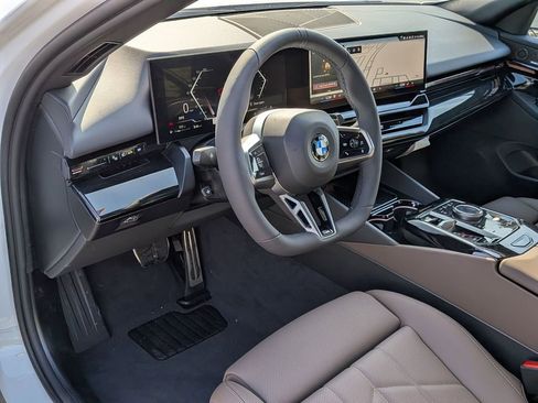 New 2026 BMW 530i w/ M Sport Package RWD image 8