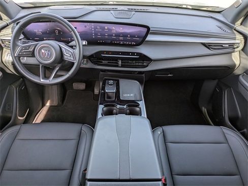 Used 2025 Buick Enclave Preferred image 13