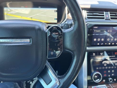 Used 2018 Land Rover Range Rover Supercharged AWD/4WD image 12