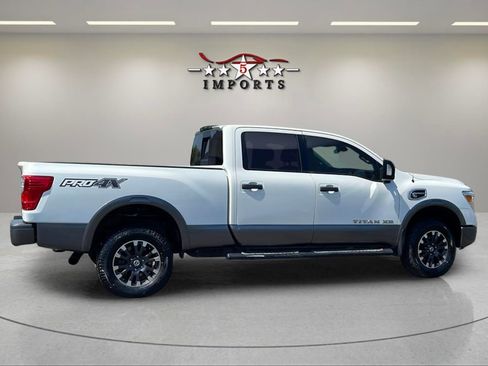 Used 2017 Nissan Titan PRO-4X image 9