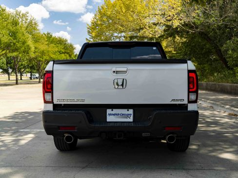 Used 2023 Honda Ridgeline Black Edition image 8